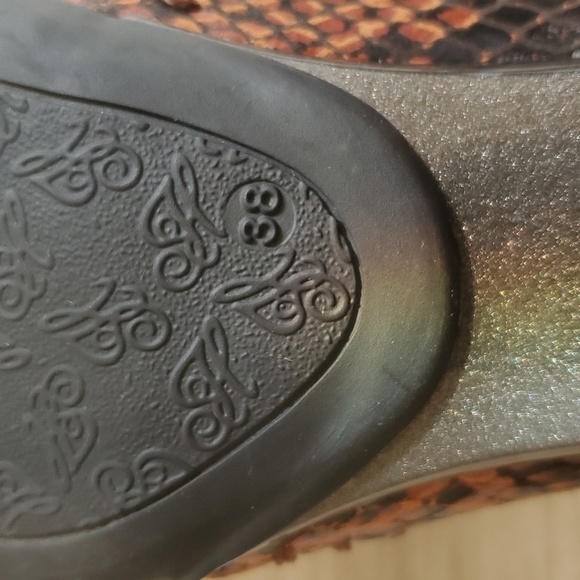 HELLE COMFORT Shoes Low Heel Ankle Bootie Animal Print Snake Tiger Zebra - Picture 13 of 16